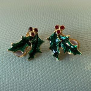 Vintage Holly Christmas Holiday Clip On Earrings